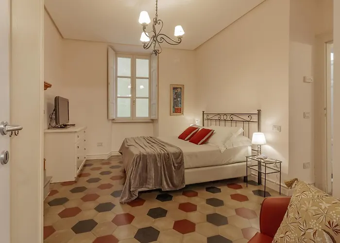 Cavour Charming Terrace Apartment