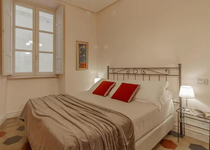 Cavour Charming Terrace Apartment