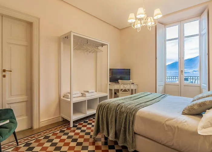Cavour Charming Terrace Appartement *