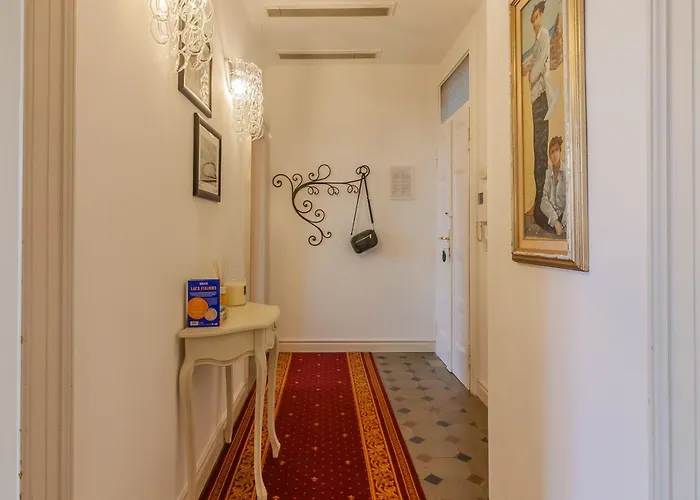 Cavour Charming Terrace Appartement