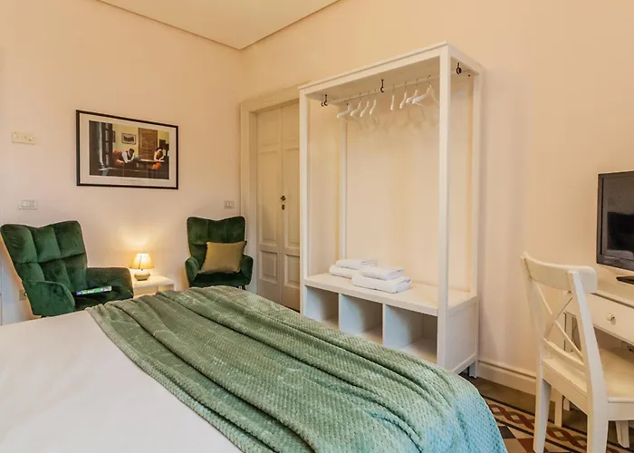 Cavour Charming Terrace *
